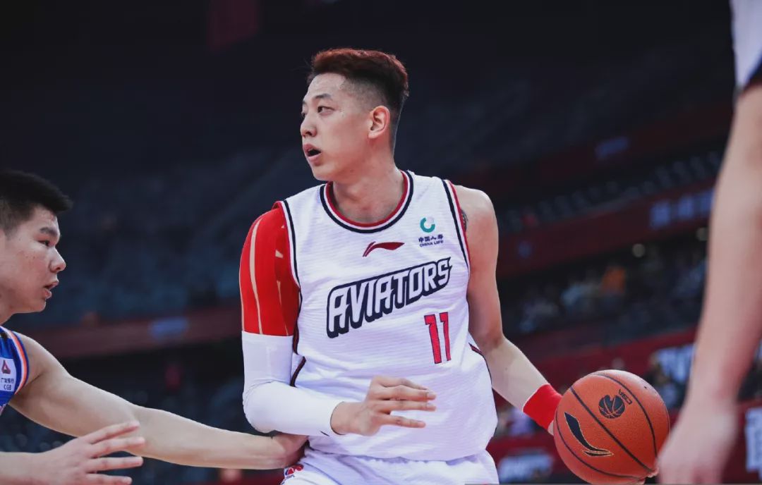 易游棋牌入口 -whatcolour中文翻译